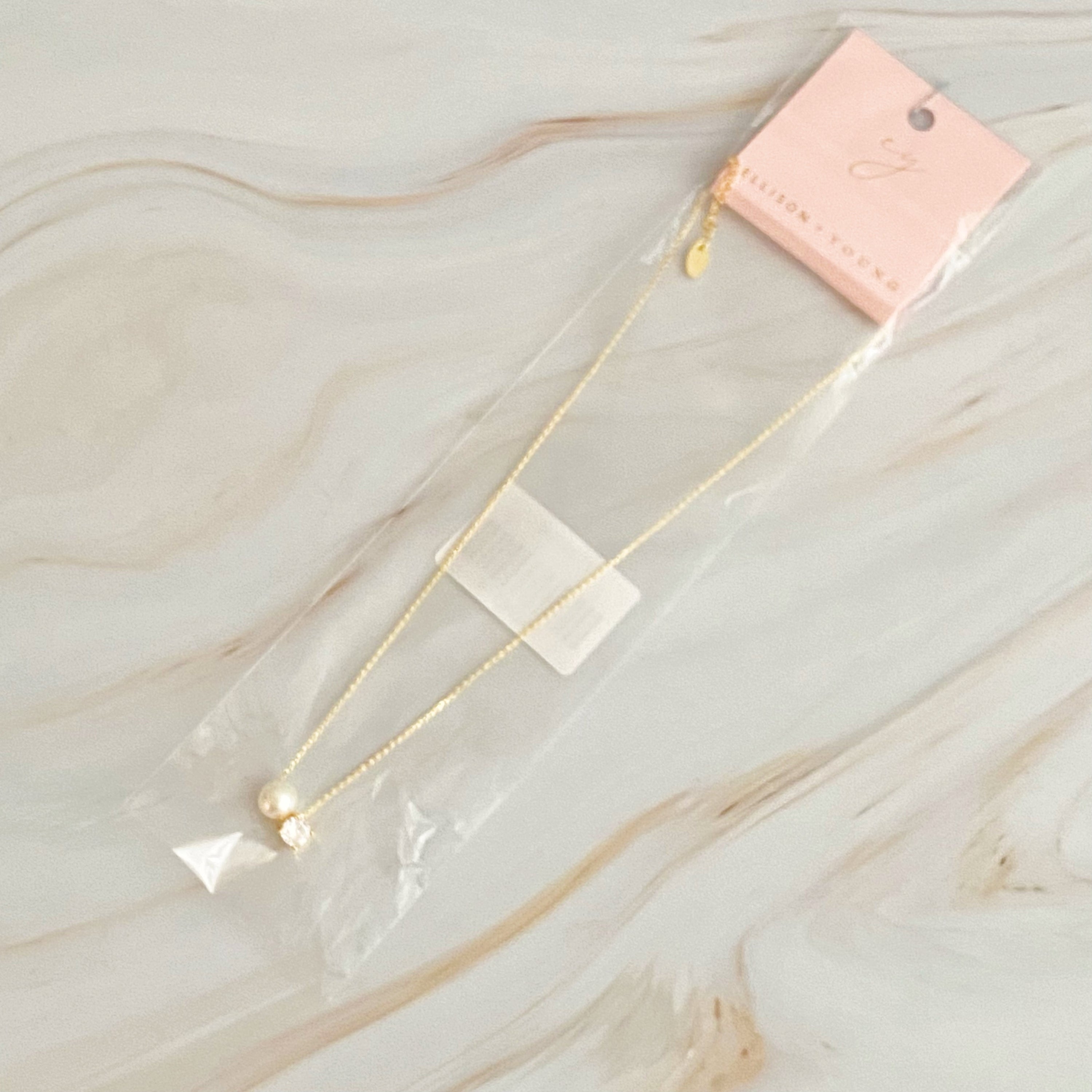 Single Pearl And Diamond Necklace