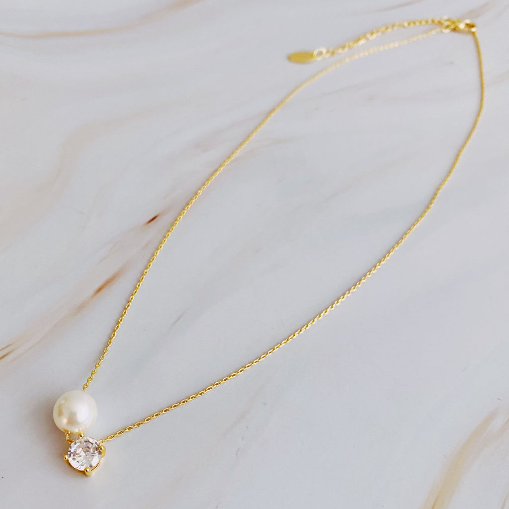Single Pearl And Diamond Necklace