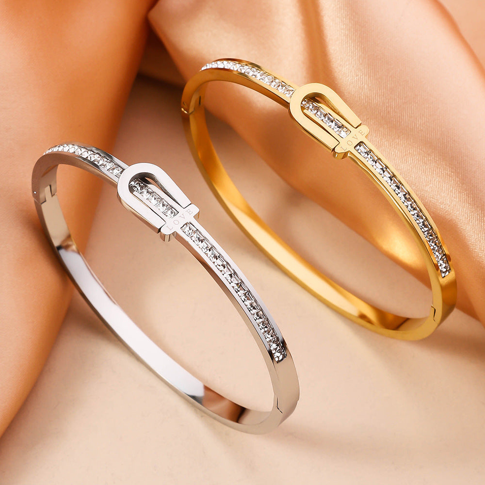 Gold Plating Exquisite Stainless Steel Bracelet Fashion Bracelet &